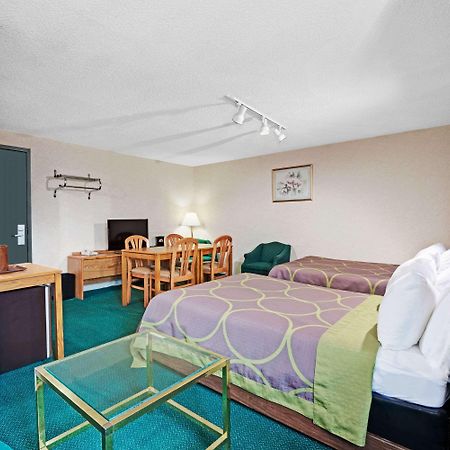 Super 8 By Wyndham Kenmore/Buffalo/Niagara Falls Area Esterno foto
